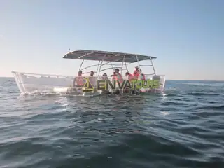 Barco transparente al Arco de Cabo San Lucas — 2
